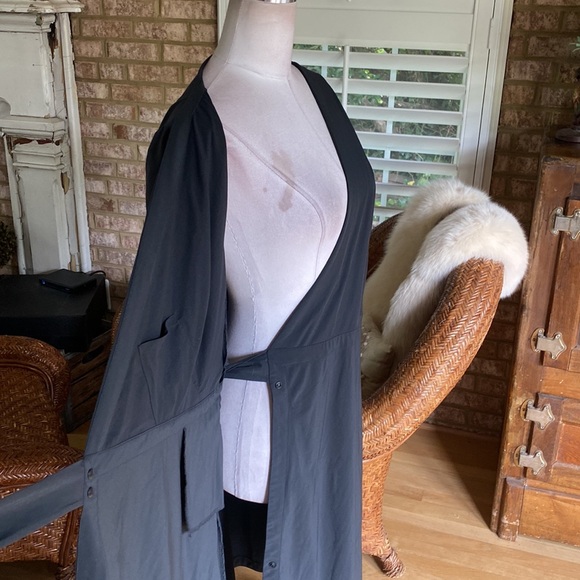 KOSAN Go Travel WRAP Dress Black POCKETS Packable XL EXCELLENT - Picture 6 of 7